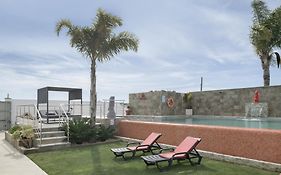 Villa Adán con piscina majestuosa